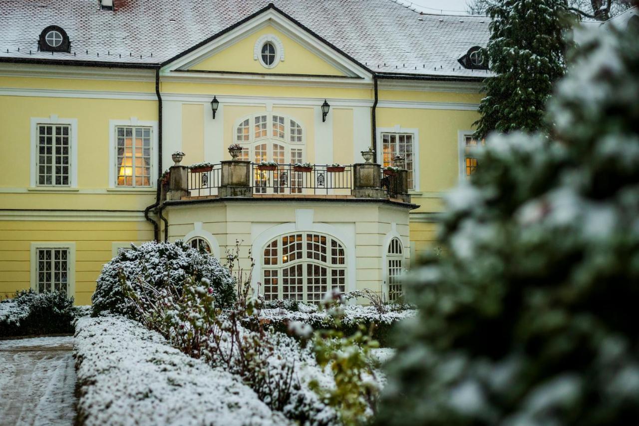 Hotel Szidonia Castle Röjtökmuzsaj Exterior foto